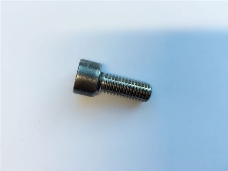 վարդակից գլխի պտուտակ